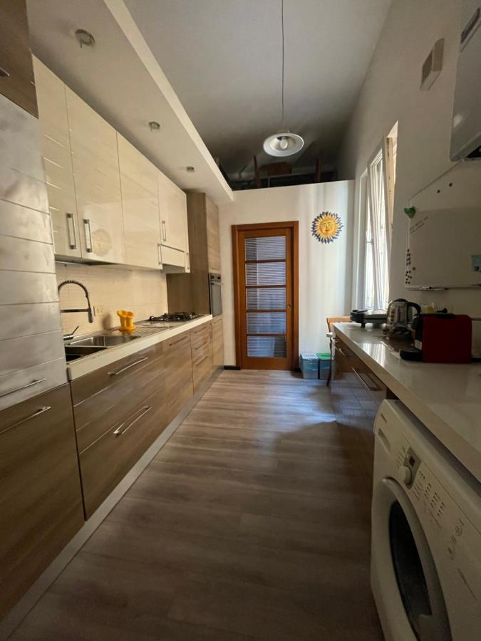 Holidays In Barbie'S Apartment Рим Экстерьер фото