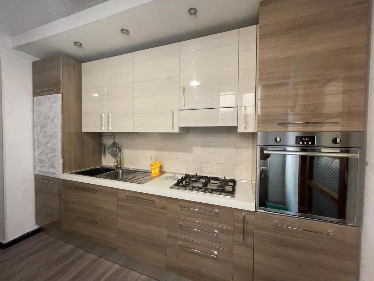Holidays In Barbie'S Apartment Рим Экстерьер фото