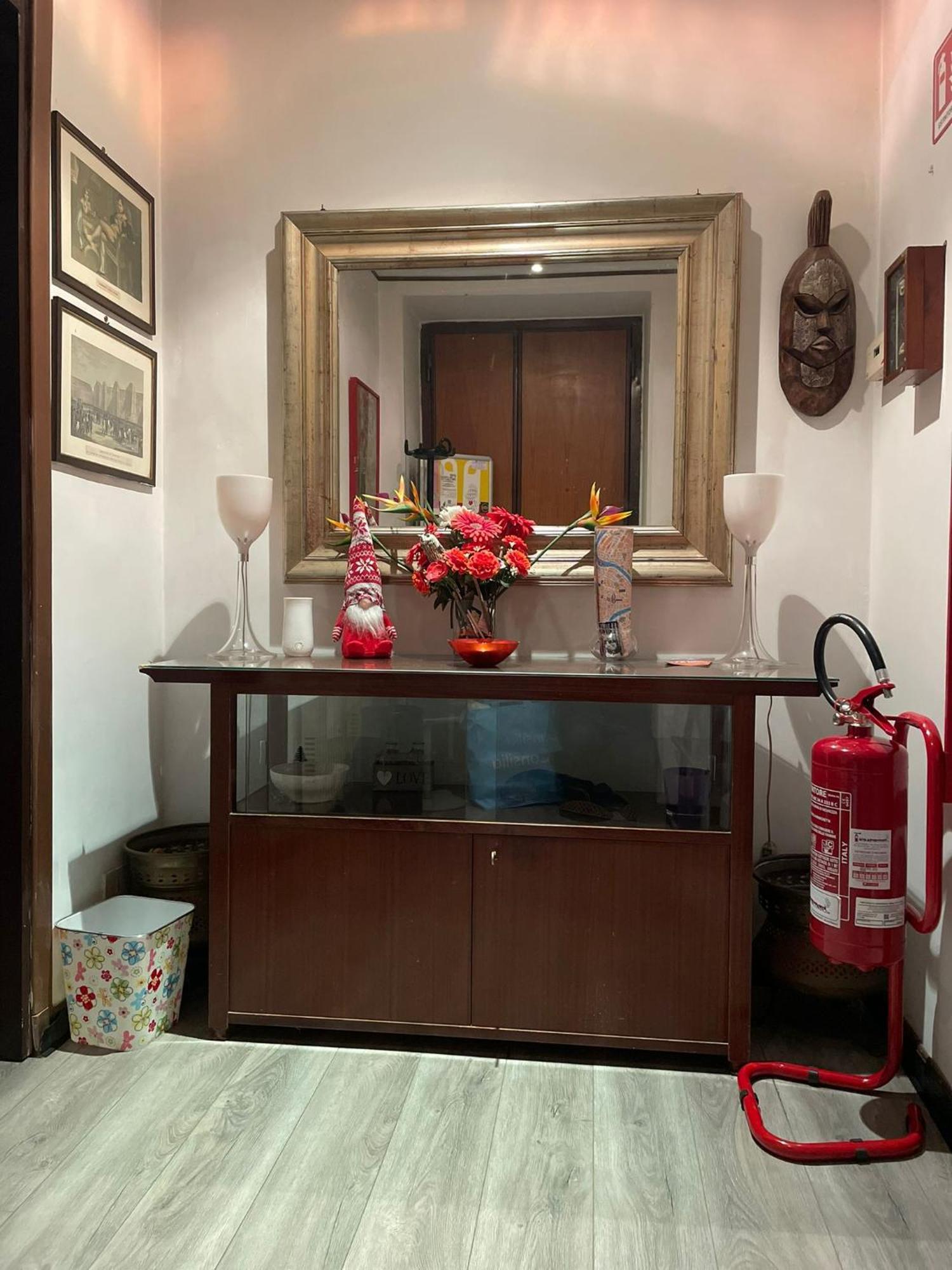 Holidays In Barbie'S Apartment Рим Экстерьер фото